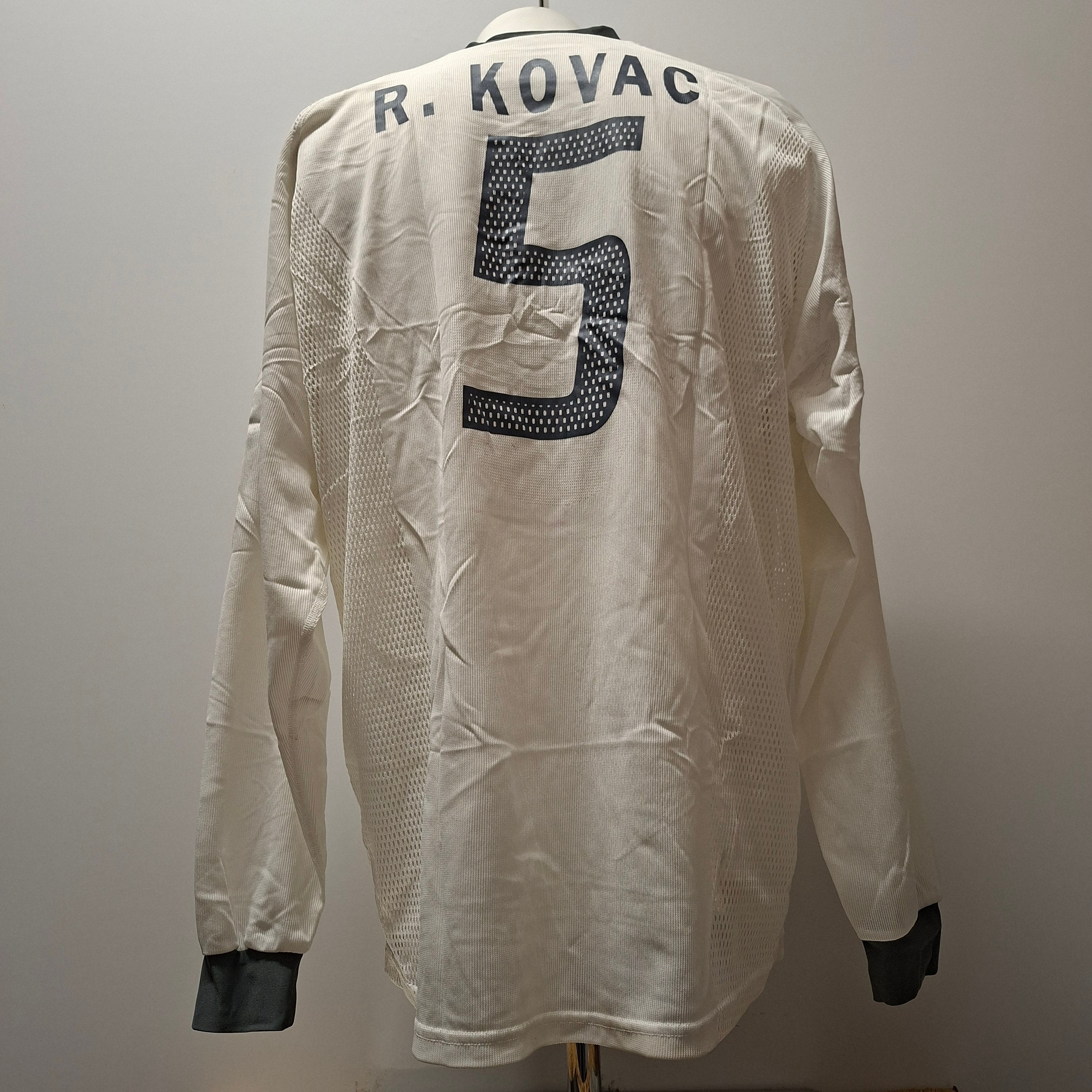 Robert Kovač – Bayern Munich (21/10/2003)