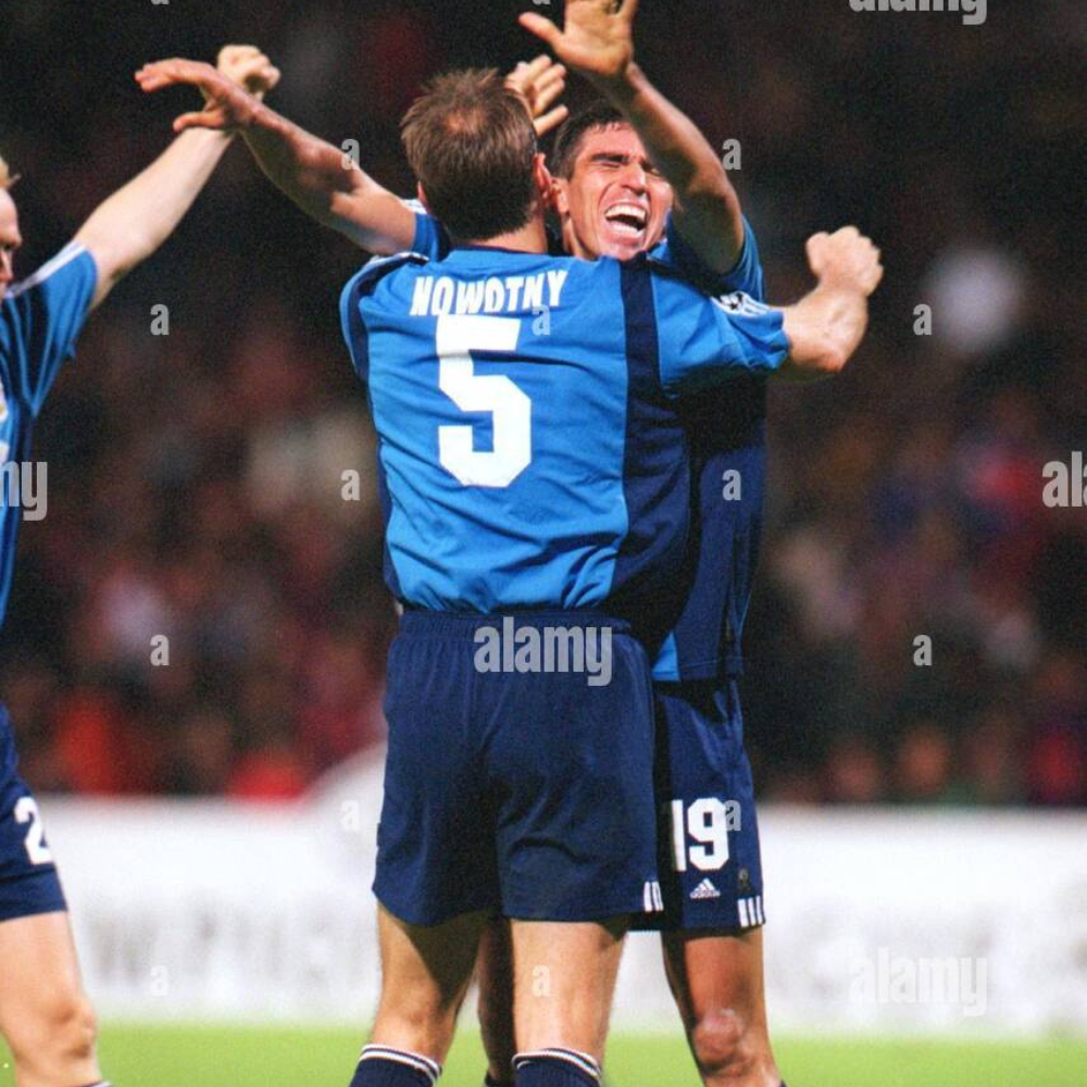 Carsten Ramelow – Bayer Leverkusen (18/09/2001)