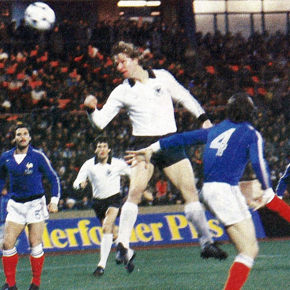 Hans-Peter Briegel – Équipe d'Allemagne (19/11/1980)