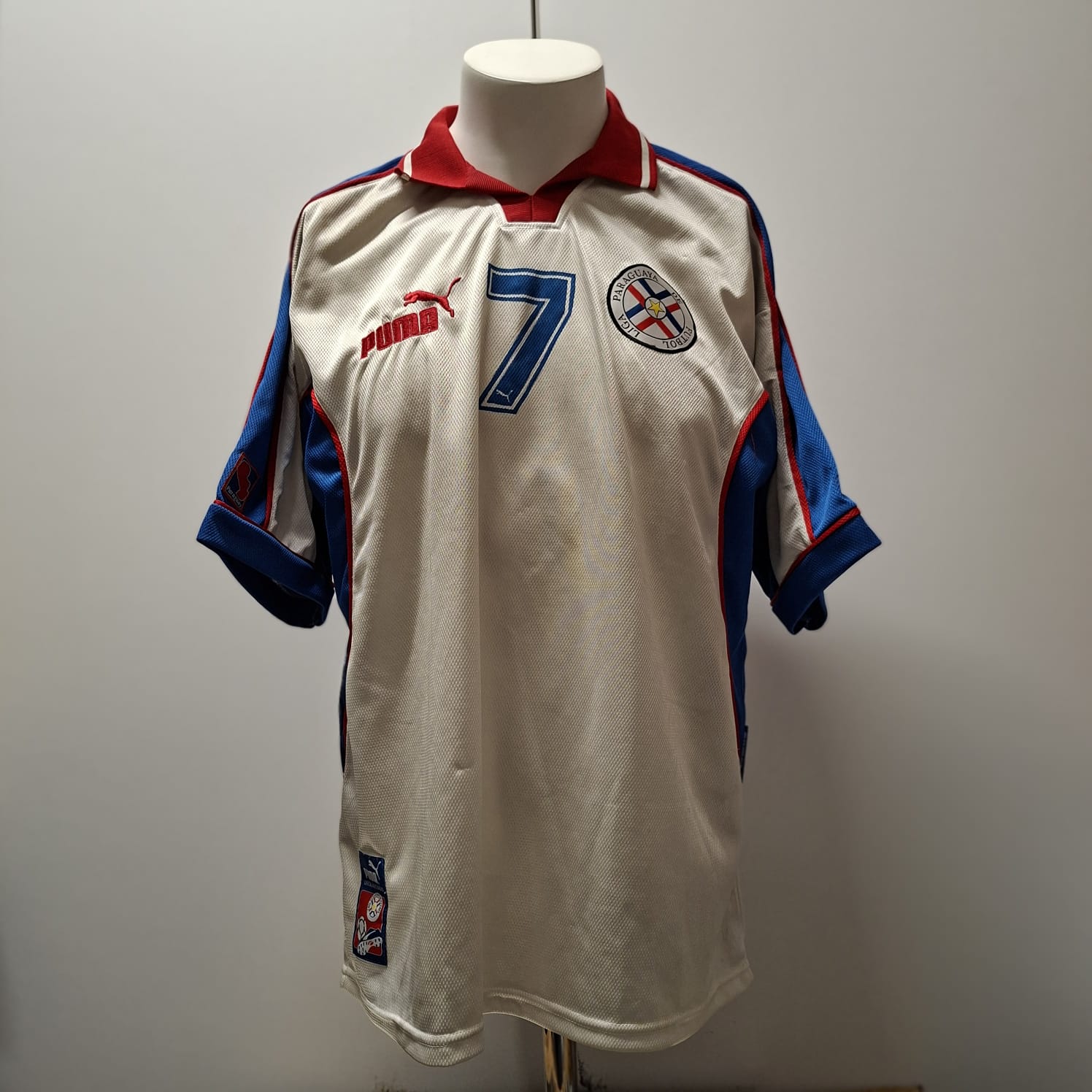 Numéro 7 – Paraguay (13/02/2000)