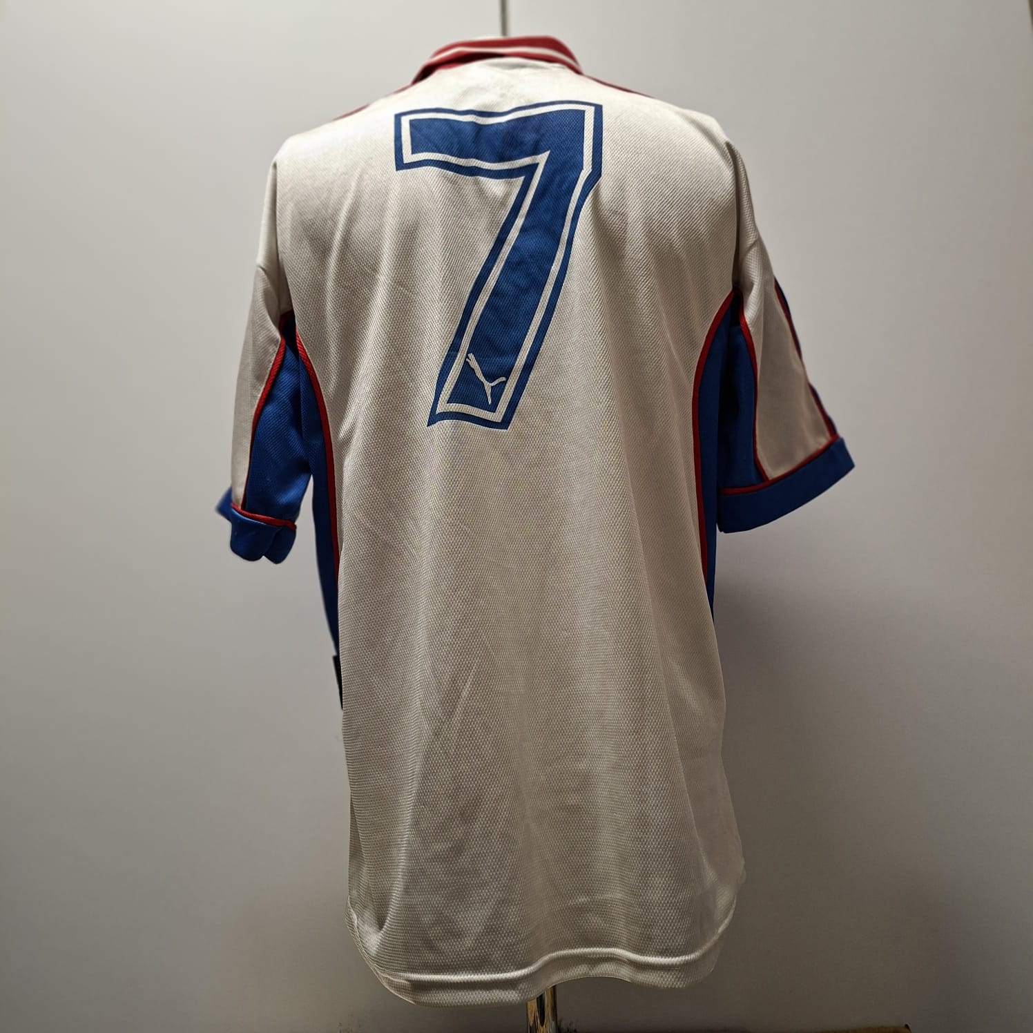 Numéro 7 – Paraguay (13/02/2000)